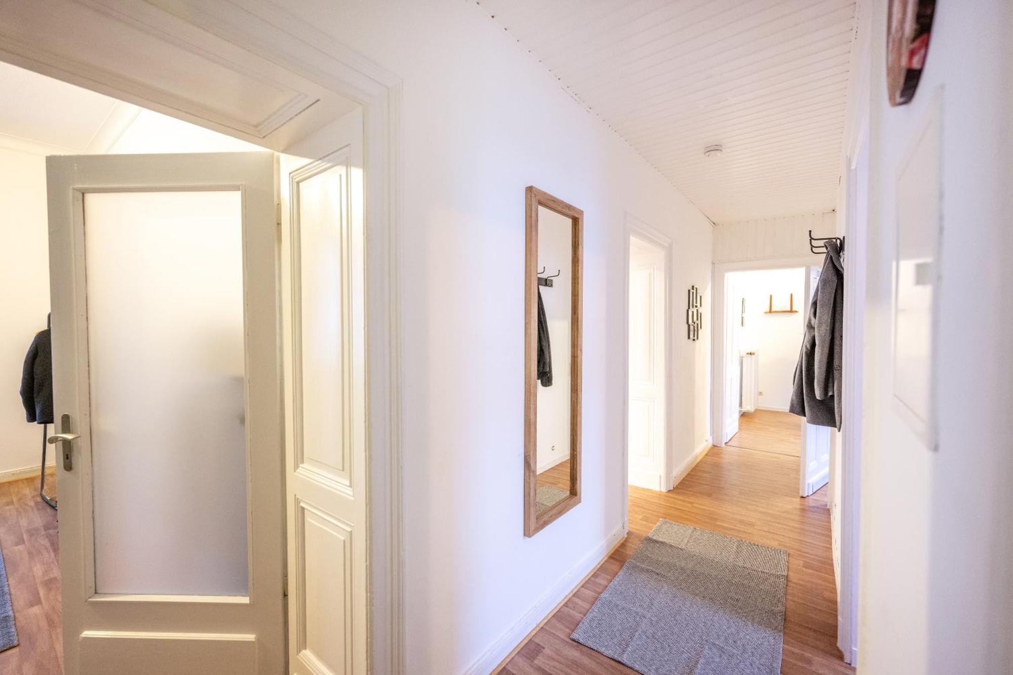 Suedstadt-Oase 1 Komfort Mit 2 Sz Und Balkon Koblenz  Bagian luar foto