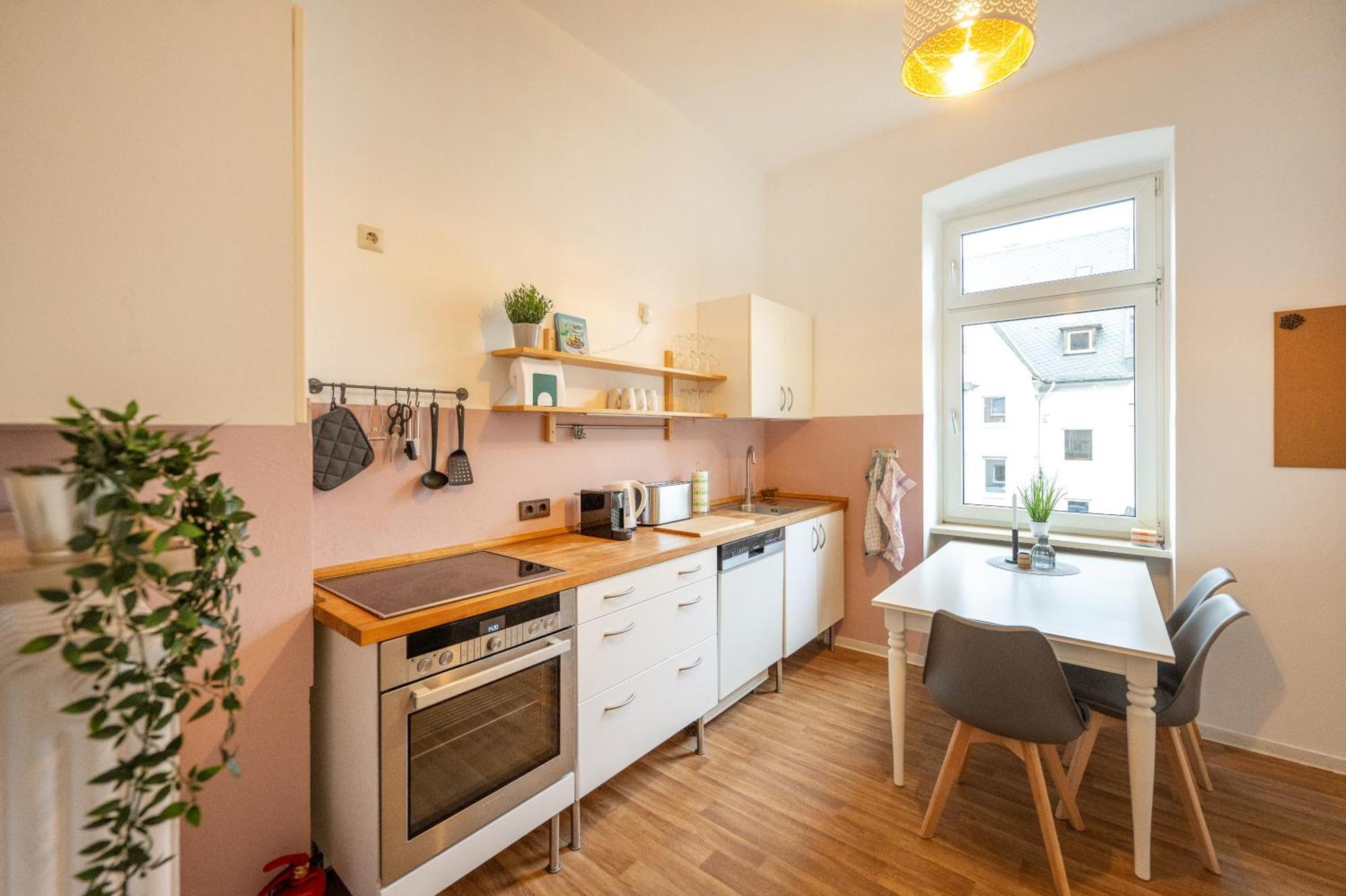 Suedstadt-Oase 1 Komfort Mit 2 Sz Und Balkon Koblenz  Bagian luar foto